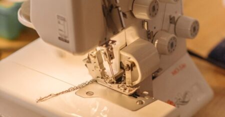 Máquinas Overlock: Guia Essencial para Costura Profissional e Eficiente