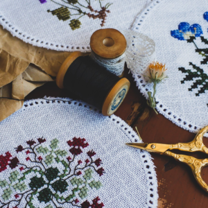 Ponto Cruz: 5 Dicas para Criar o Seu + Fotos de Inspiração