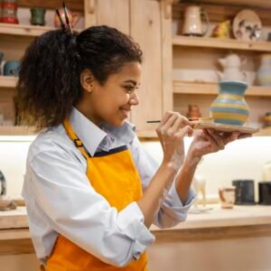 Pintura em Cerâmica: 5 Dicas para Criar Obras Incríveis