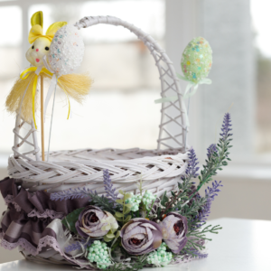 Cesta Decorada de Páscoa: Uma Celebração Memorável