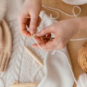 Como Tricotar uma Blusa de Tricô Feminina Branca