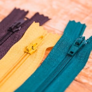 Zíperes: Dicas para Reparo e Substituição Corretos