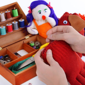 Como Fazer Bonecas e Brinquedos de Tecido: Guia Completo