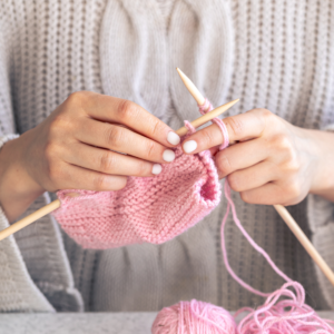 5 Dicas para Melhorar sua Postura ao Fazer Tricô com Conforto